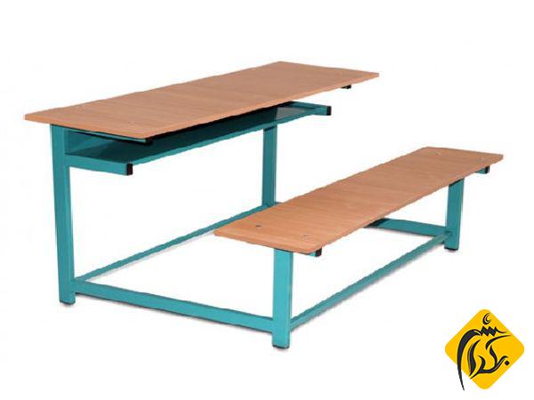 آنچه باید در هنگام خرید میز مدارس به آن توجه کرد