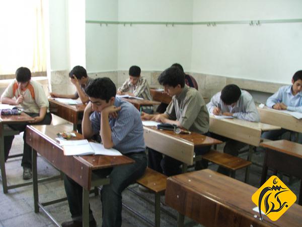 مرکز پخش نیمکت دبیرستان